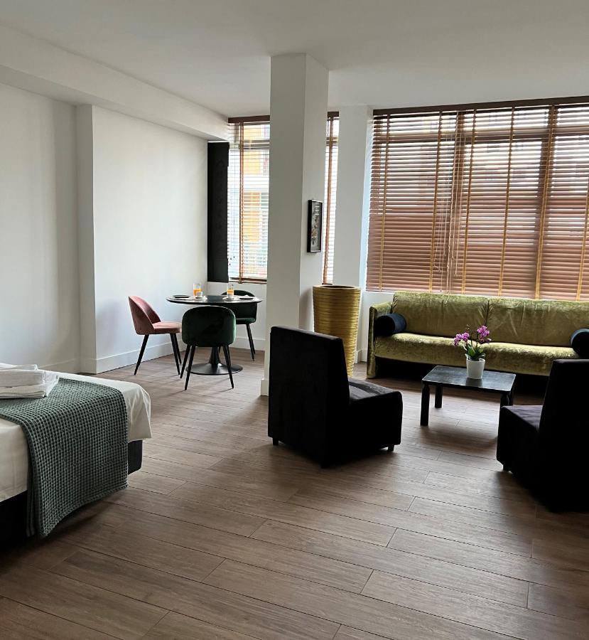 Alea Rooms Lecce Extérieur photo