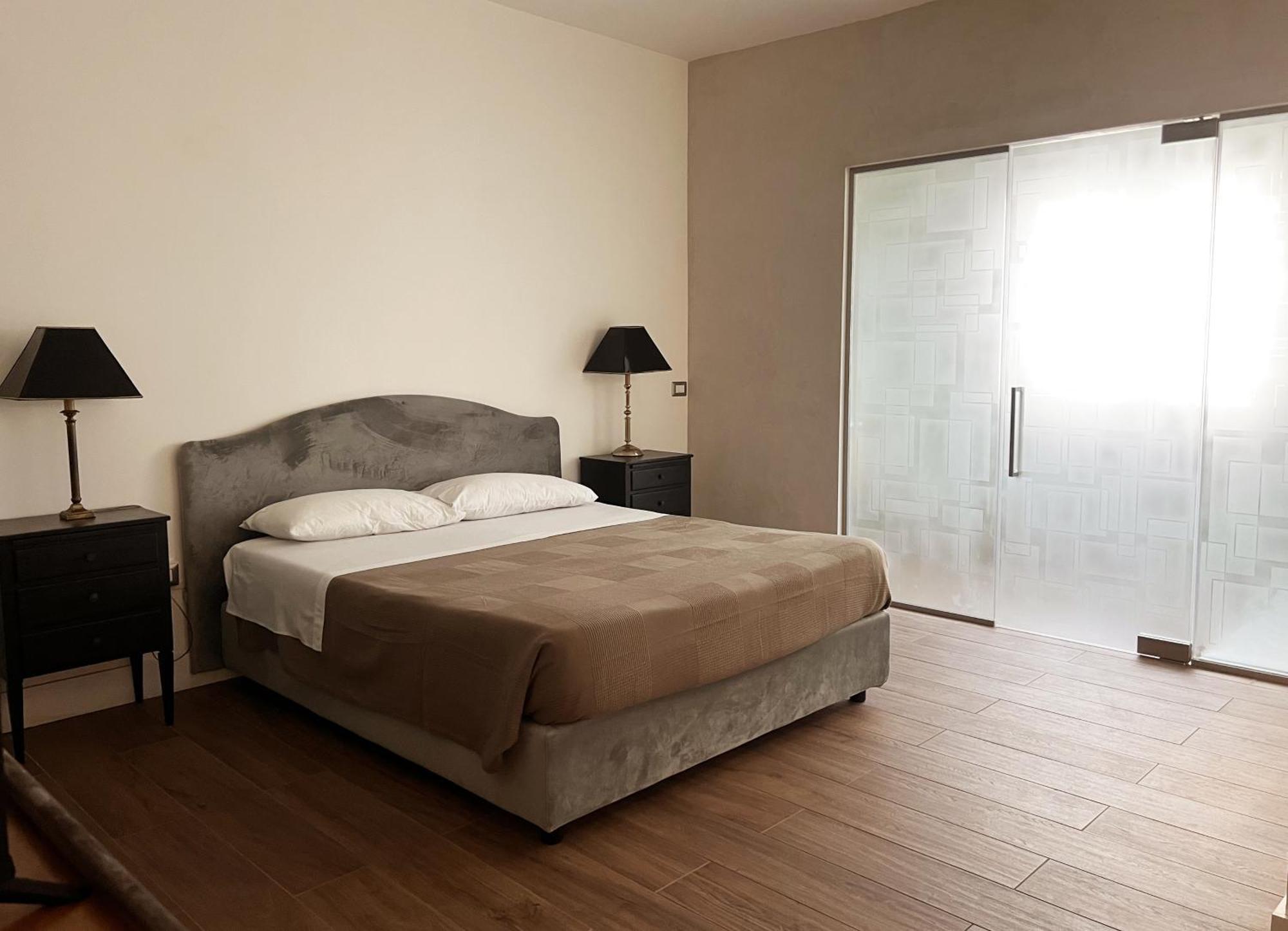 Alea Rooms Lecce Extérieur photo